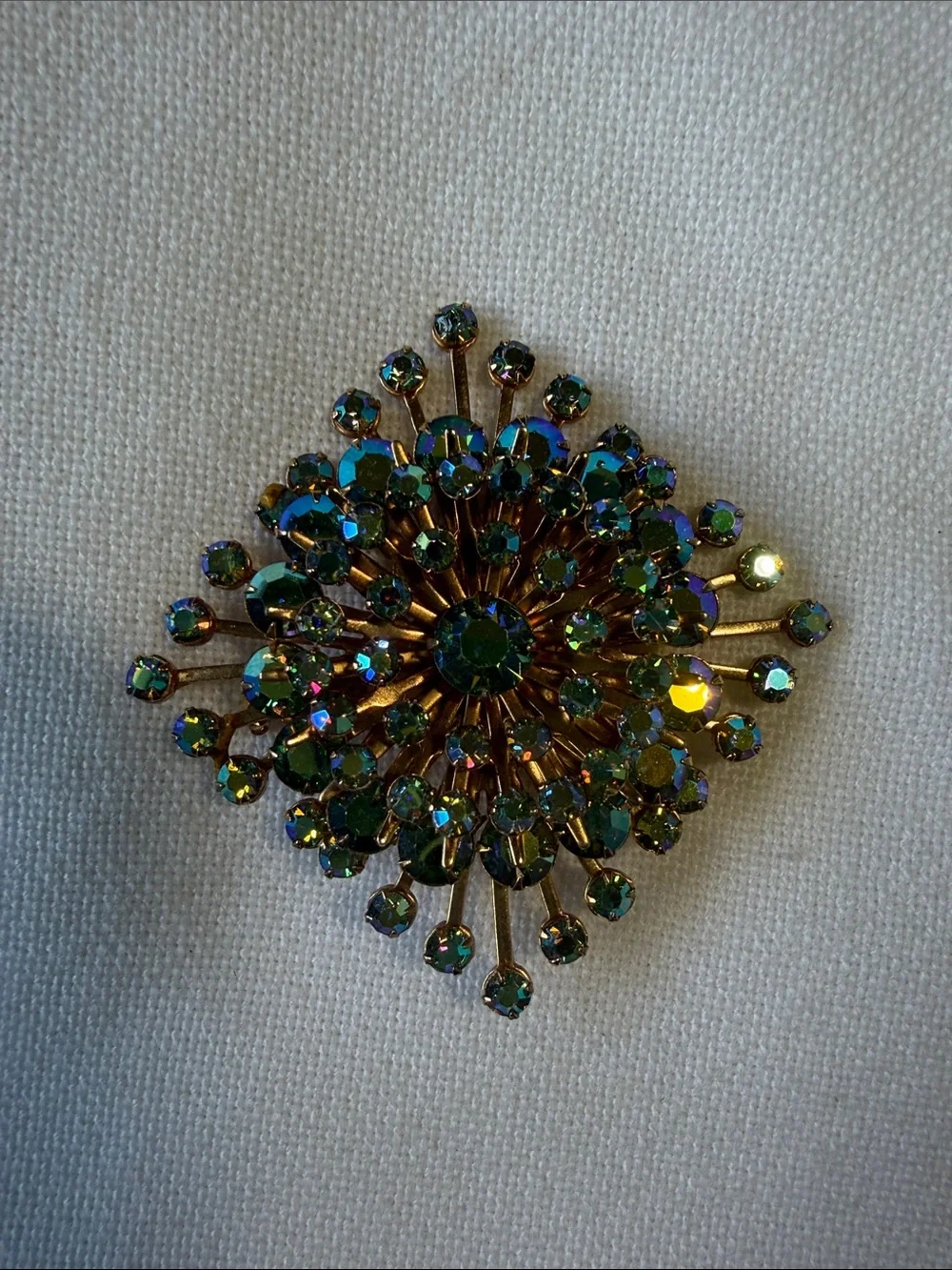 Gold-Tone Aurora Borealis Crystal Burst Brooch - Green Sparkle